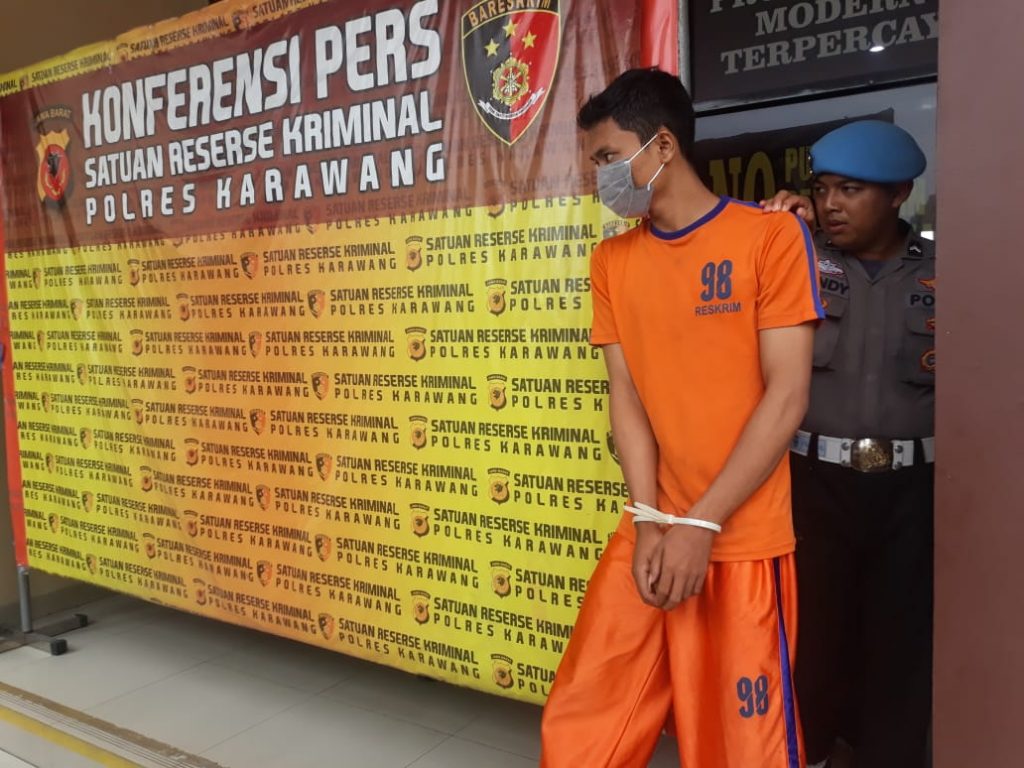 Pelaku.